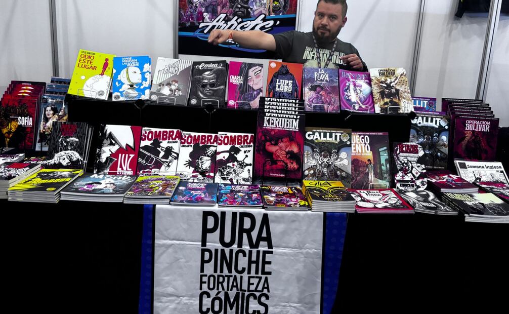 La editorial independiente Pura Pinche Fortaleza Comics presentó su innovadora propuesta con historias que van más allá de la ficción. 
Foto: El Universal