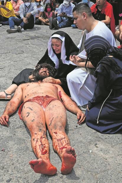 Viernes Santo: Tras dos años de pandemia las multitudes están de vuelta