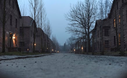 Visitas a campo nazi de Auschwitz marcan récord durante 2016