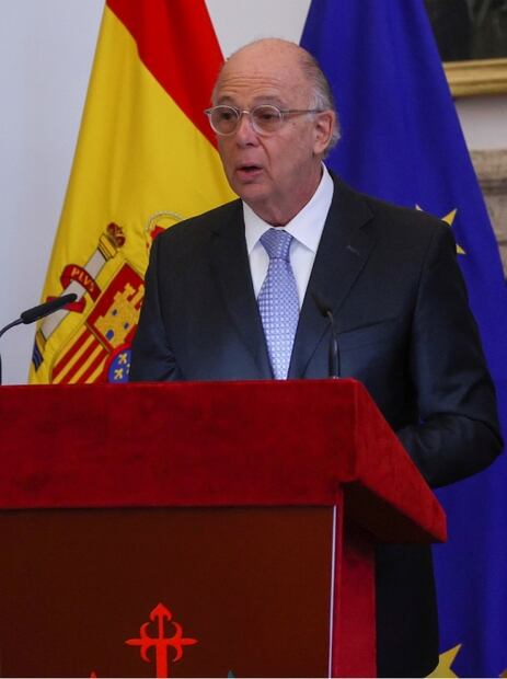 Distinguen a Enrique Krauze con el Premio de Historia Órdenes Españolas