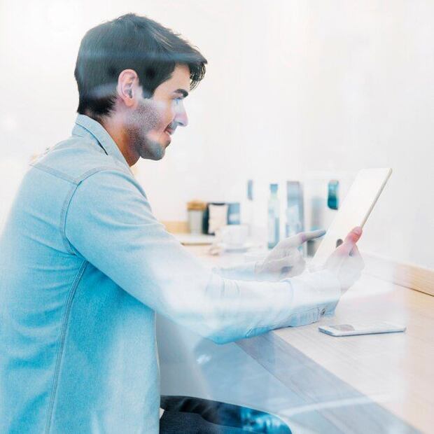 La IA como requisito clave en el empleo. Fuente: Freepik.