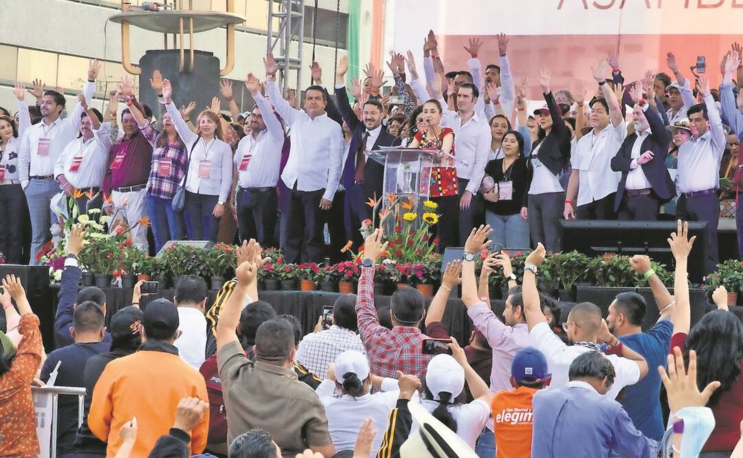 Claudia Sheinbaum, jefa de Gobierno de la Ciudad de México, encabezó el acto realizado ayer en el Monumento a la Revolución. Foto: Germán Espinosa/ EL UNIVERSAL.