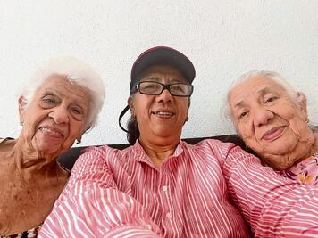 Mexicanos en la zona de conflicto buscan salir