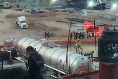 Derrumbe de barda en nueva sede de Embajada de EU deja un muerto y 6 lesionados