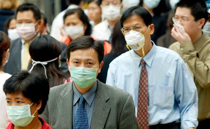 China bloquea accesos a una segunda ciudad por coronavirus