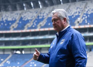 Rayados busca refuerzos para Vucetich en Sudamérica