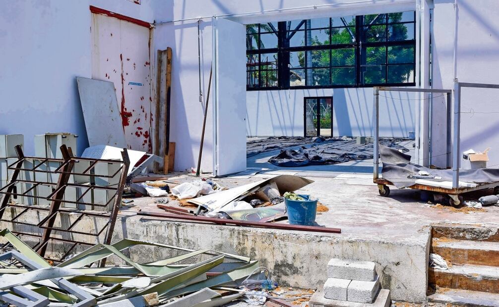 A año y medio de la devastación, así luce el lugar donde estaba la librería Educal. Foto: Carlos Alberto Carbajal / CUARTOSCURO.COM