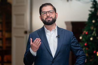 Gabriel Boric viaja hacia el Polo Sur; será el primer presidente latinoamericano en llegar a este punto