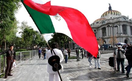 Más de 200 medios cubrirán homenaje a Juan Gabriel en Bellas Artes