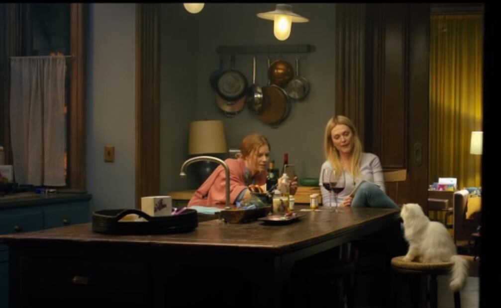 Amy Adams explora la agorafobia y lo irreal en "The Woman in the Window"