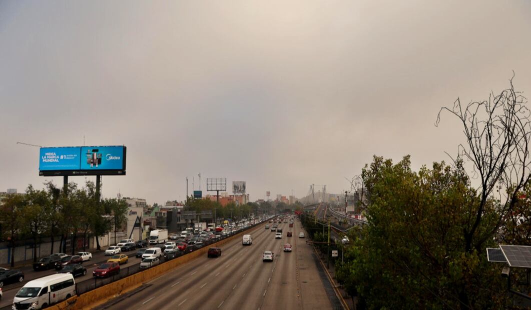 A través de su cuenta de X, el Centro de Comando, Control, Cómputo, Comunicaciones y Contacto Ciudadano de la Ciudad de México (C5) informó que uno se situó sobre el Circuito Interior y Norte 33 en la colonia Moctezuma 2ª Sección en la alcaldía Venustiano Carranza. Foto: Iván Montaño/EL UNIVERSAL