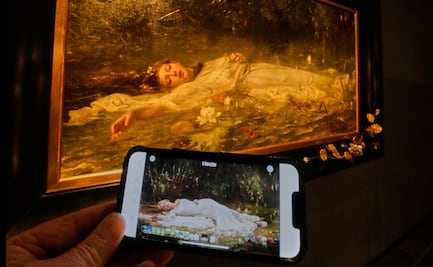 Fans de Taylor Swift llenan museo en Alemania para ver cuadro relacionado con la canción "The Fate of Ophelia"