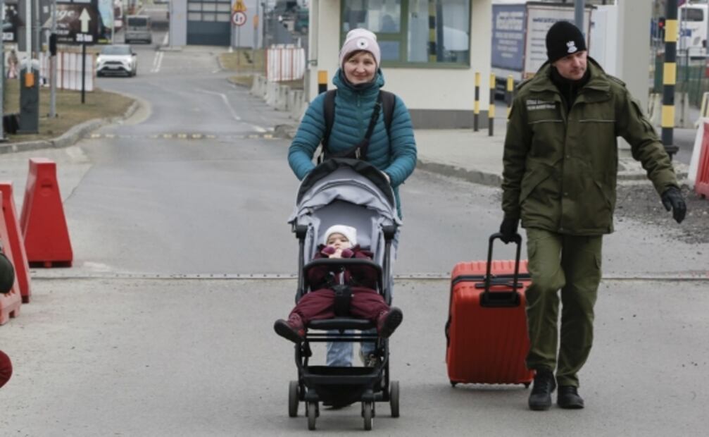 Ucrania enfrenta la mayor crisis de refugiados en Europa desde la II Guerra Mundial 