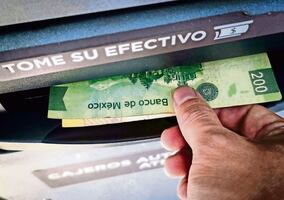 Economía mexicana crece 0.7% en 2025; confirma su peor resultado desde 2020