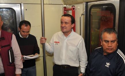 Mikel se sube al Metro y promete no aumentar tarifa