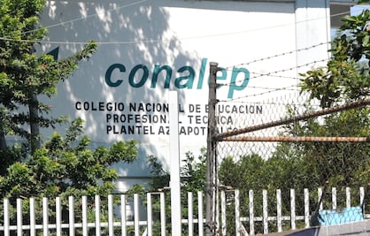Sindicatos del Conalep amagan con plantón; reclaman violaciones laborales