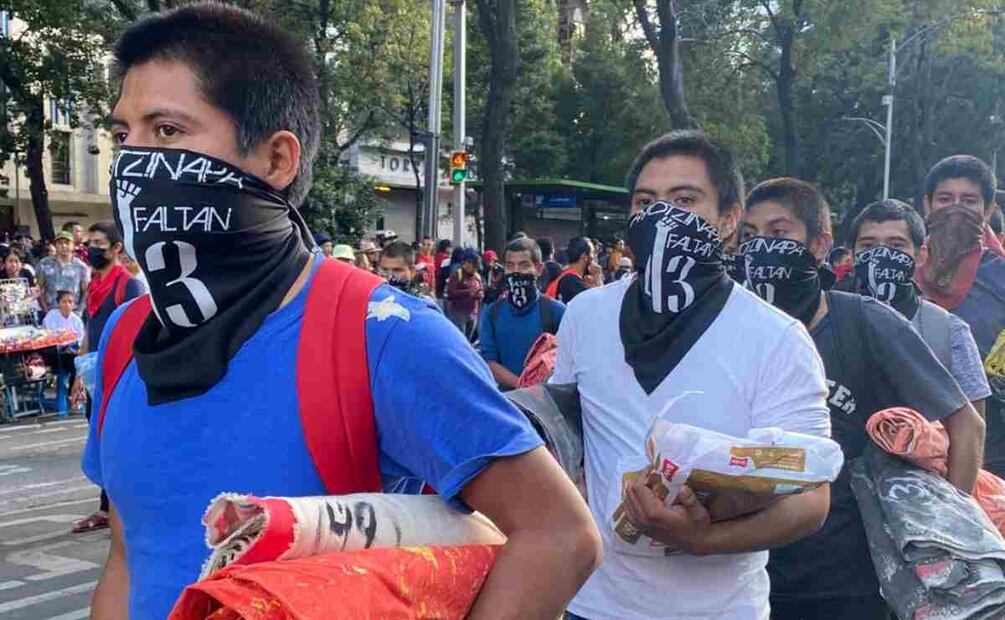 9° Marcha por la desaparición forzada de estudiantes en Ayotzinapa. Foto: Valente Rosas. EL UNIVERSAL