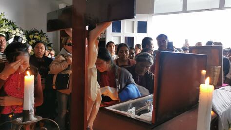 VIDEO: Así ocurrió el asesinato del párroco Marcelo Pérez Pérez; solo dio 50 pasos desde que salió de la iglesia de Cuxtitali