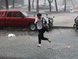 Tormenta tropical "Alvin" avanza de Jalisco a BC; así afectará el clima este sábado 31 de mayo en estos estados
