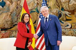 España es una perdedora, dice Trump; “no trabaja en equipo”