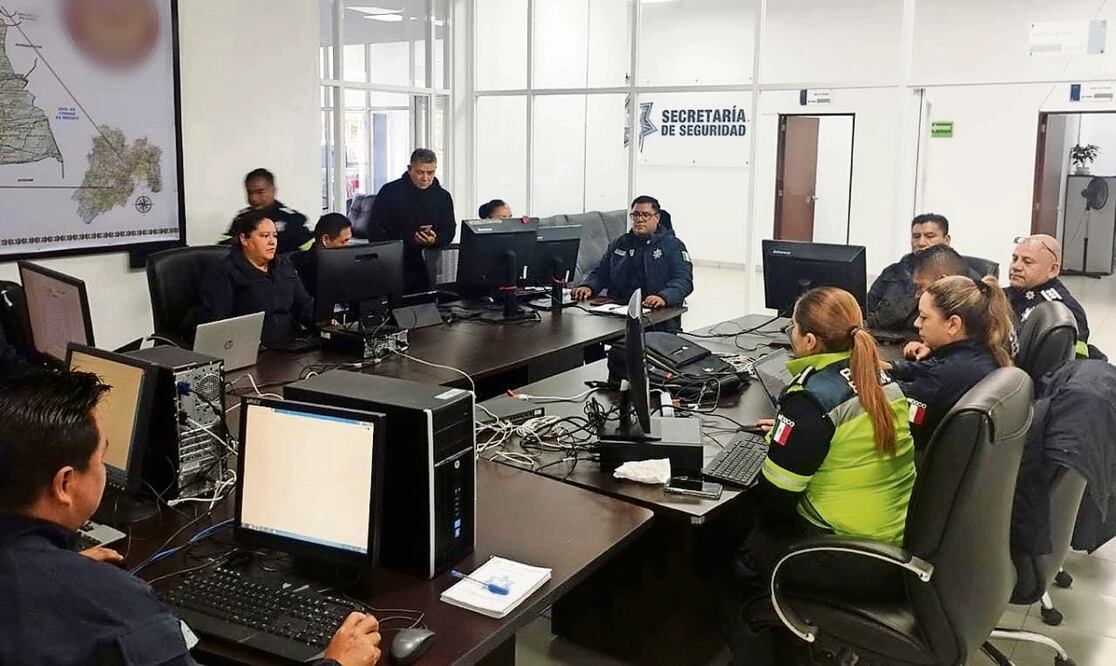 La vigilancia de la jornada electoral se realizará a través de recorridos con unidades terrestres en los distintos distritos electorales, con casi 14 mil elementos y el monitoreo mediante 20 mil cámaras de videovigilancia. Foto Especial