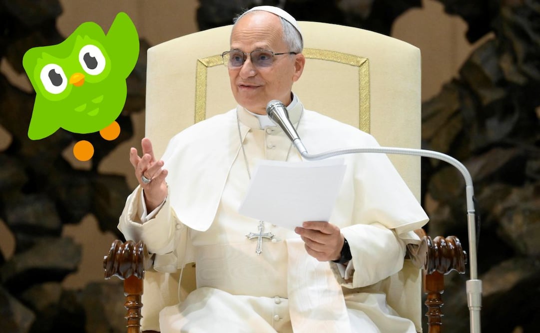 Una imagen proporcionada por Vatican Media muestra al Papa León XIV durante una audiencia con empleados de la Curia Romana, la Gobernación de la Ciudad del Vaticano y el Vicariato de Roma en el Aula Pablo VI, Ciudad del Vaticano, el 22 de diciembre de 2025. Foto: EFE