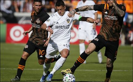 ‘Chicharito’ debuta con el Galaxy en empate ante Houston Dynamo