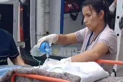 Una joven da a luz en baño de concesionaria de autos y lo abandona en un cajón