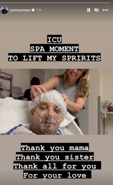 Jeremy Renner aparece en nuevo video desde el hospital