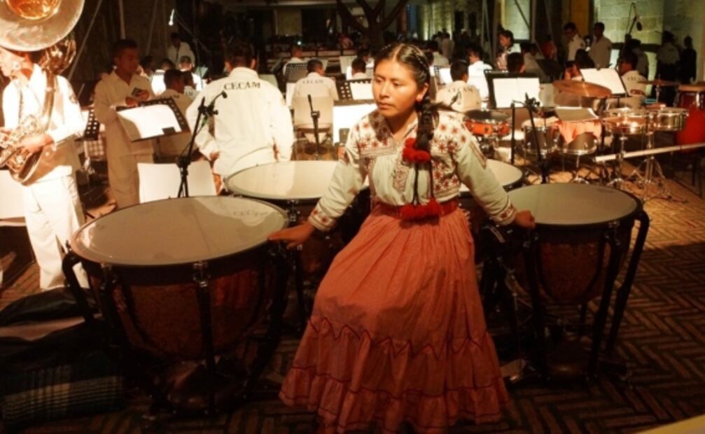 Esta es la banda de músicos mixes que AMLO invitó al Grito de Independencia