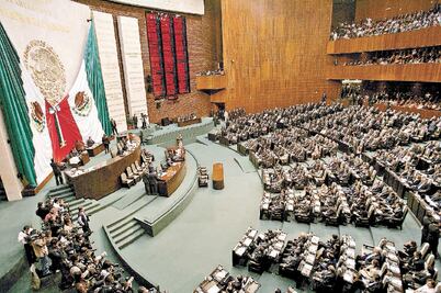 Avanza ley que controla la deuda de los estados