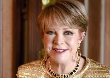 Lolita Ayala protagoniza la portada de importante revista de moda