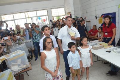 "Mañana estaré despachando desde el gobierno de Nuevo León", dice 'El Bronco'