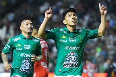 León gana su cuarto juego ante el Toluca