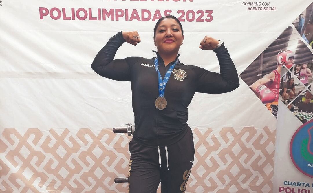 La policía de la SSC Jazmín Alencaster practica el powerlifting, actividad con la que obtuvo el primer lugar en las Poliolimpiadas de 2023. Foto Especial