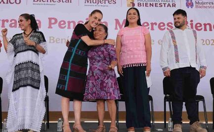 Ariadna Montiel destaca justicia social para mujeres; entrega tarjetas de Pensión Mujeres Bienestar en Guerrero