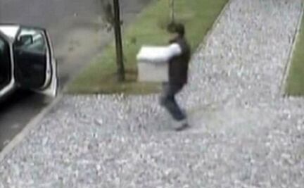 Otra banda disfrazada roba casa en Venustiano Carranza