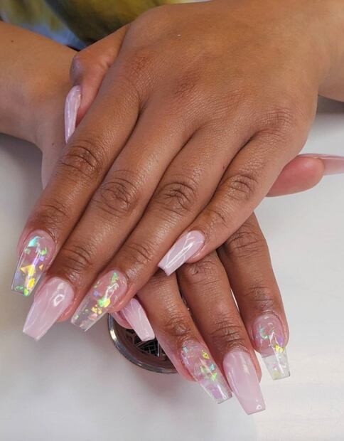 Uñas de cristal. Foto: Instagram 