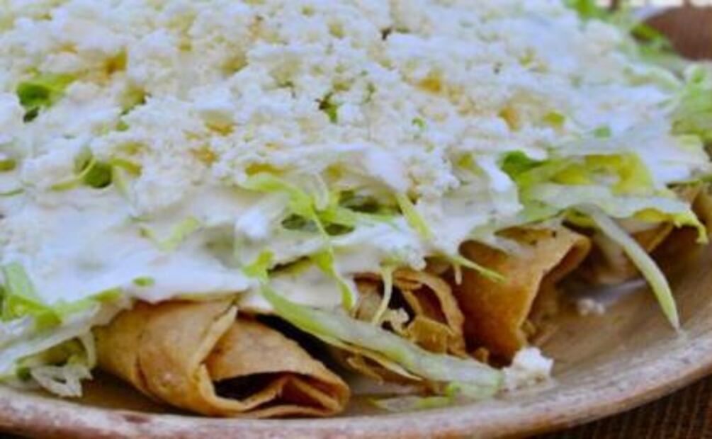 ¿Cuántas calorías tienen los platillos típicos del 15 de septiembre? 