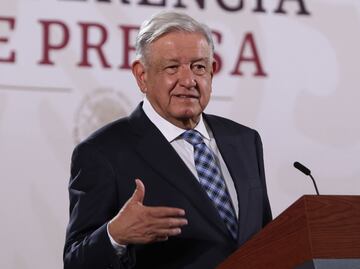 AMLO reclama a expertos de la UNAM por “meterse” en paquete de reformas... y se lanza contra el ITAM