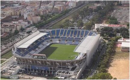 Hombre de 83 años vive confinado en el estadio del Málaga 