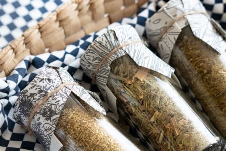 Descubre qué es el té limón y cuáles son sus beneficios a la salud