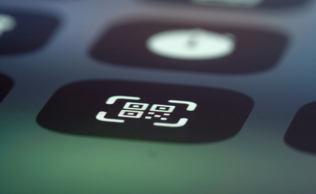 Los códigos QR se utilizan comúnmente en menús digitales de restaurantes. Foto: Unsplash