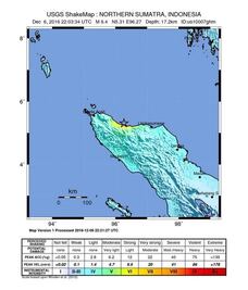 Sismo en Indonesia deja más de 20 muertos