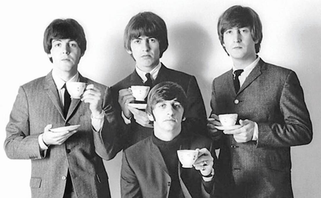 Este es el primero de dos contratos que el grupo inglés firmó con el apodado como "el quinto Beatle". Foto: Archivo