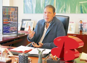 Menor uso de efectivo disminuirá corrupción: Carlos Hank