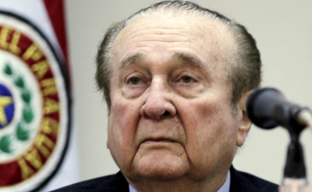 Nicolás Leoz durante una conferencia de prensa. Archivo