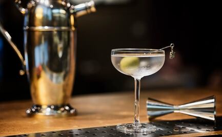 ¿Qué herramientas necesitas para hacer cocteles en casa?