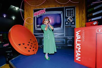 Daniela Luján rinde tributo a la nostalgia