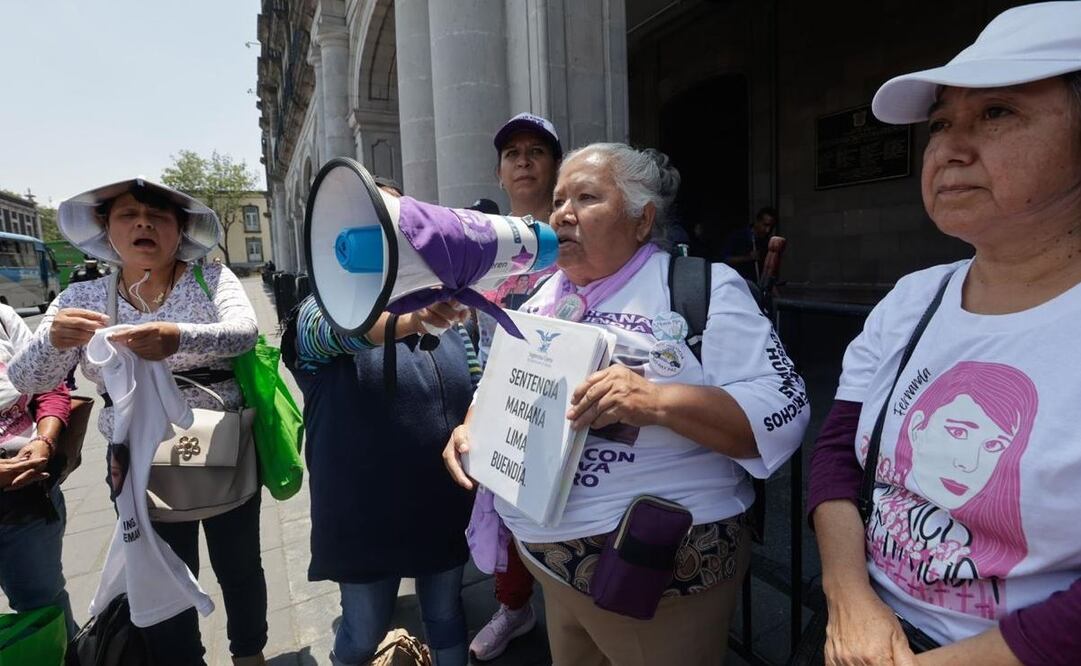 Madres de víctimas de feminicidio del Estado de México, exigen cumplir con el compromiso a las víctimas colaterales de los feminicidios. Fotos: Jorge Alvarado